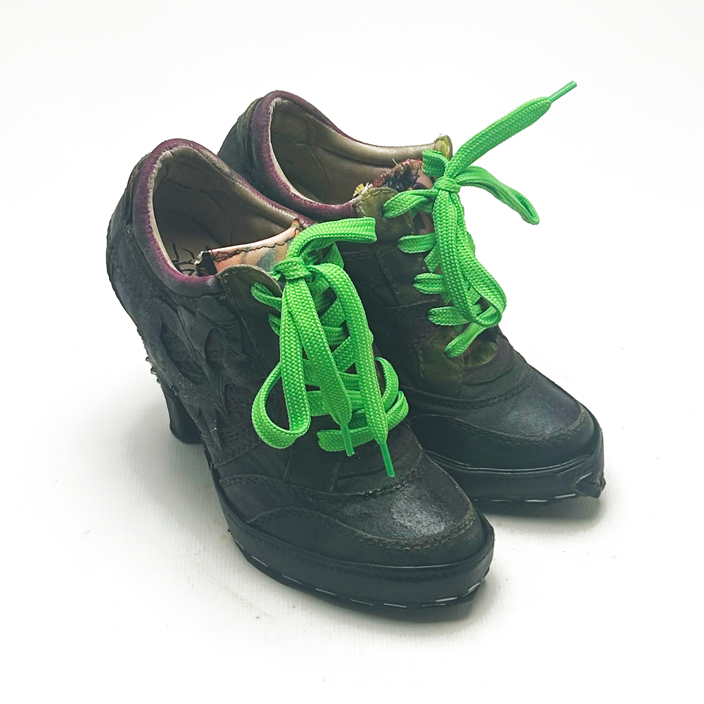 SKATE HEELS